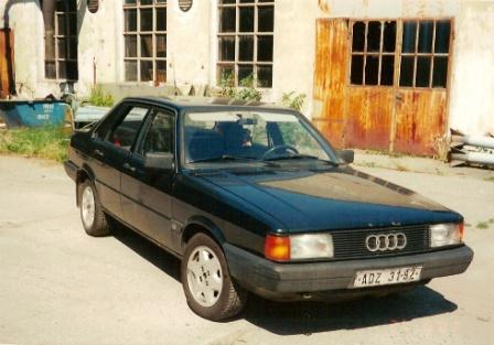 Audi 80.jpg